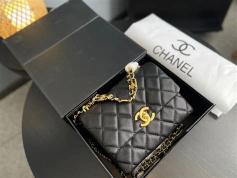 chanel quilted mini square|chanel cf mini price.